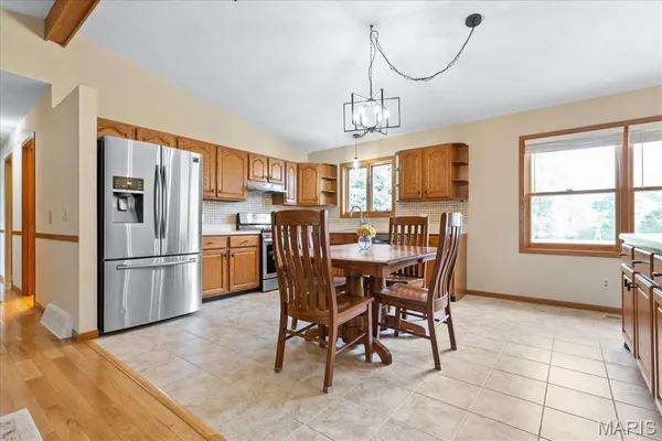 $425,000 | 27111 State Hwy U, Warrenton, MO 63383