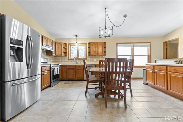 $425,000 | 27111 State Hwy U, Warrenton, MO 63383