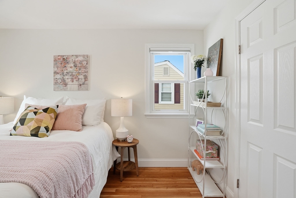 41 Vogel Street Boston, MA 02132 - Photo 23 of 40