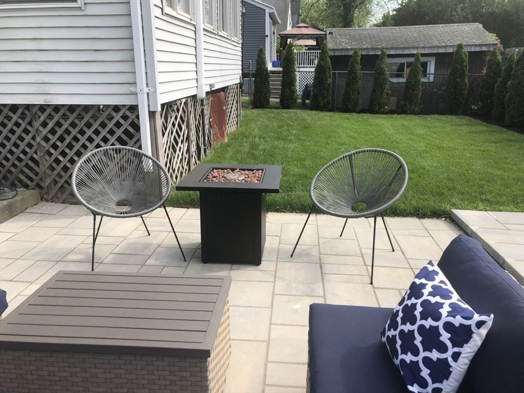 41 Vogel Street Boston, MA 02132 - Photo 33 of 40