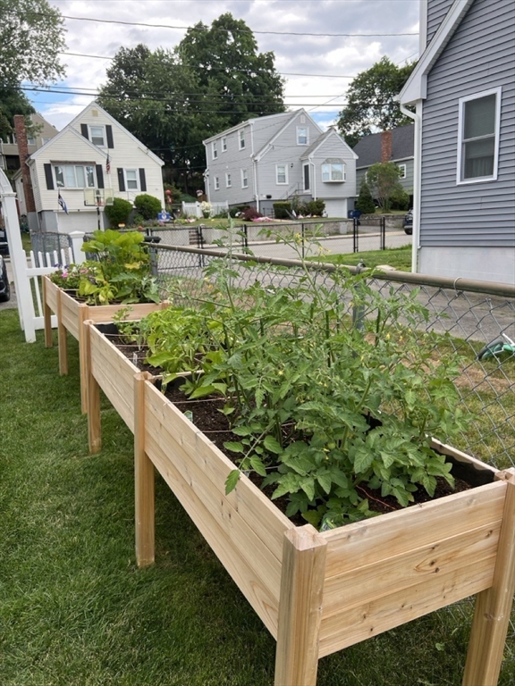 41 Vogel Street Boston, MA 02132 - Photo 37 of 40