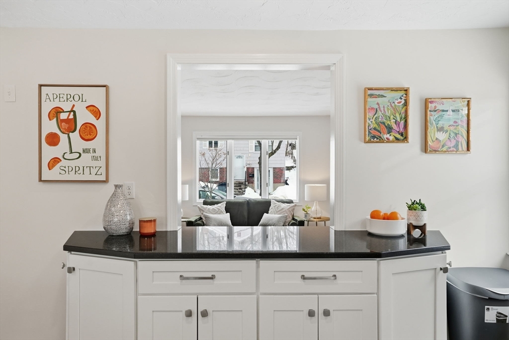 41 Vogel Street Boston, MA 02132 - Photo 8 of 40