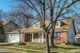 673 Rustic Valley Drive Ballwin, MO 63021 - Photo 2 of 22