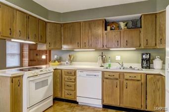 673 Rustic Valley Drive Ballwin, MO 63021 - Photo 9 of 22