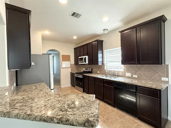 $2,250 | 21527 Indigo Ruth Drive, Spring, TX 77379