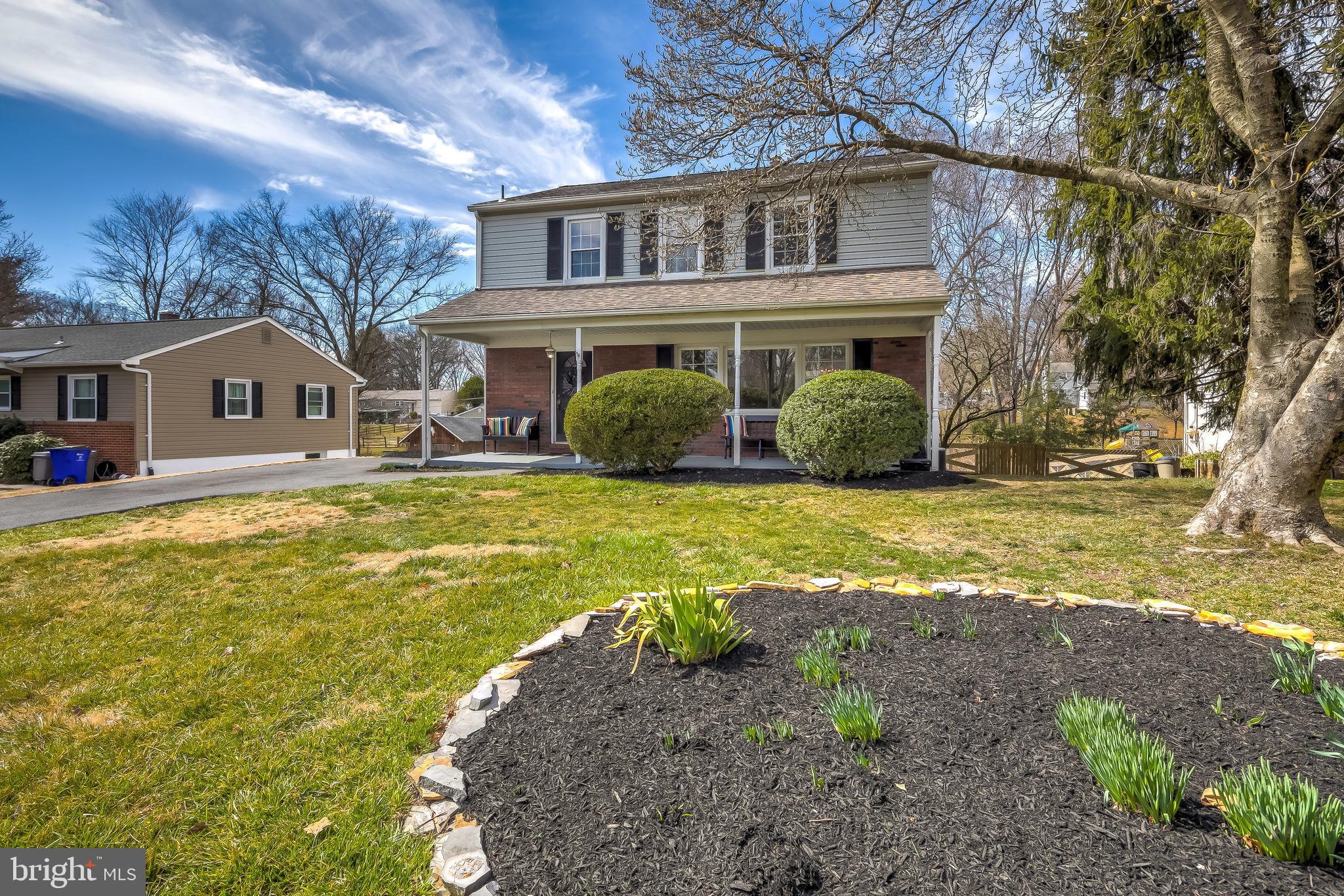 2902 Southview Road Ellicott City, MD 21042 - Photo 2 of 54 Welcome to 2902 Southview Rd!