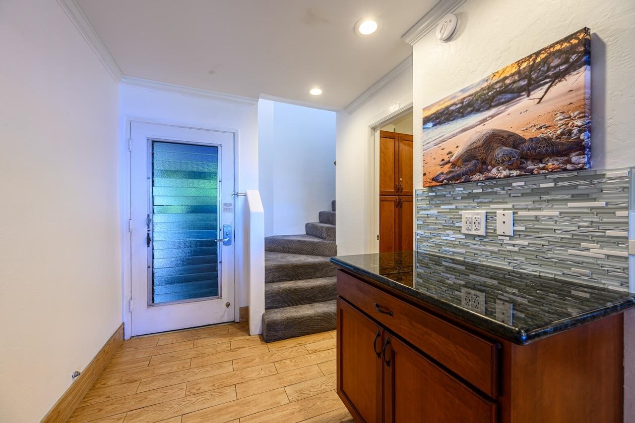 4909 Lower Honoapiilani Road, Unit D6 Lahaina, HI 96761 - Photo 14 of 47