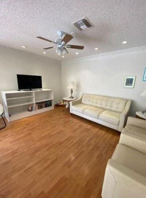 5705 Fox Hollow Drive, Unit B Boca Raton, FL 33486 - Photo 15 of 30 15