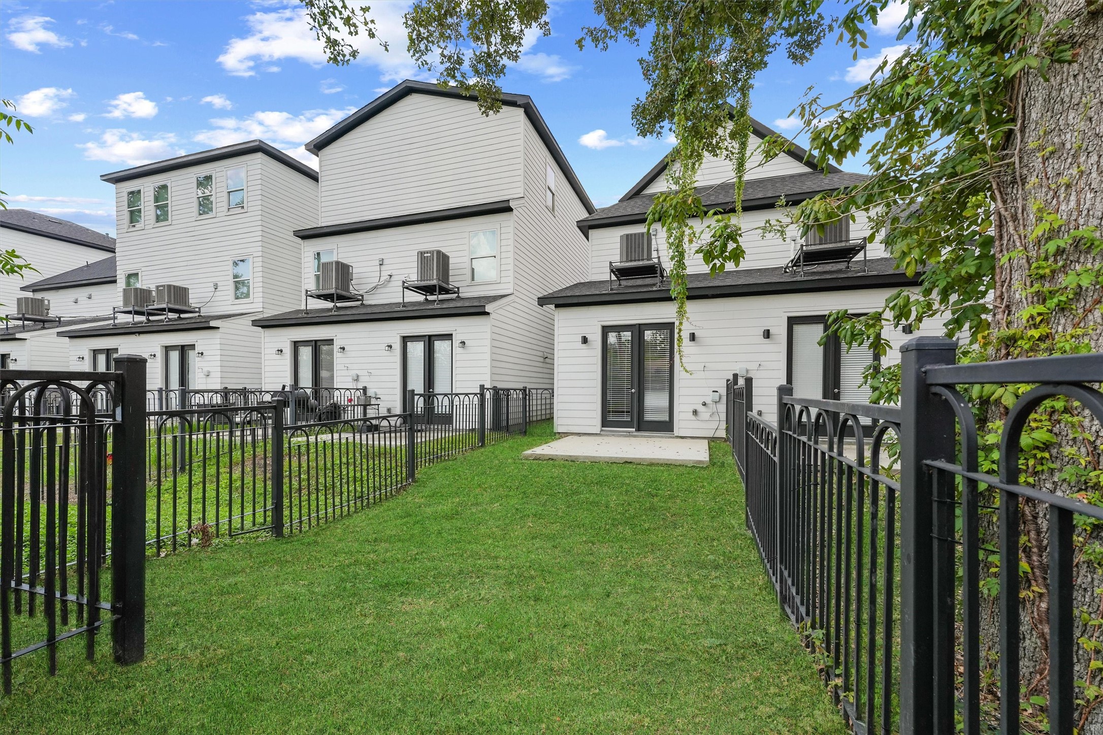 3227 Real Street, Unit B Houston, TX 77087 - Photo 21 of 27