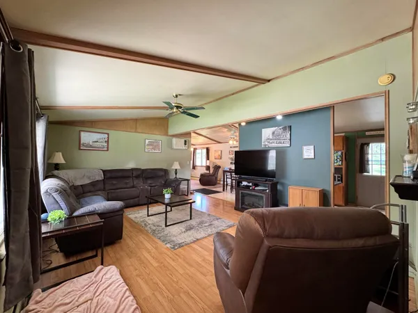 $220,000 | 621 West Street, Beaver Dam, WI 53916