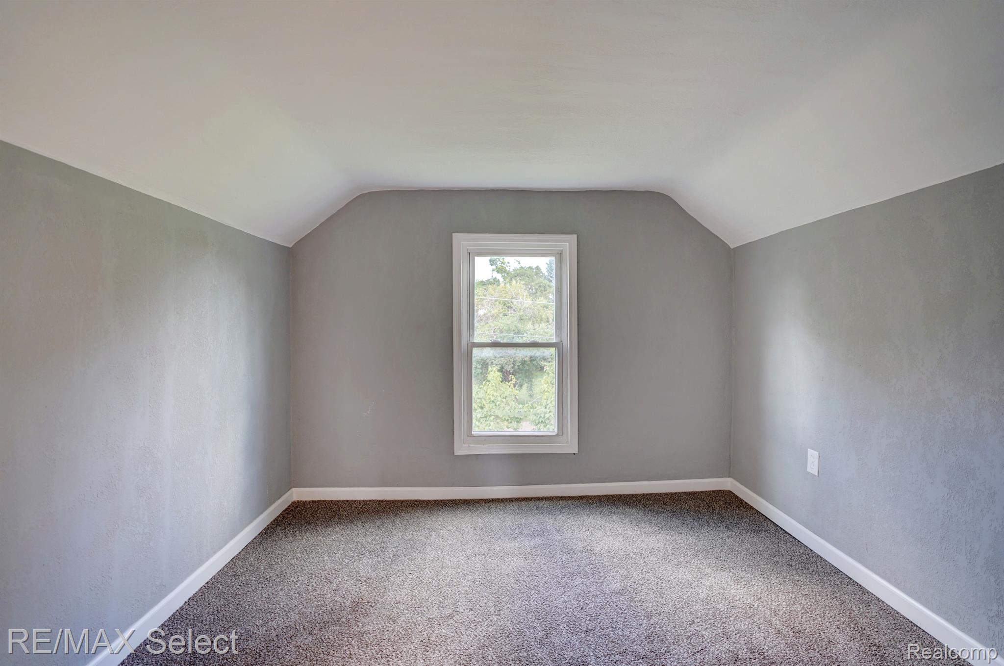 8107 Morrish Road Swartz Creek, MI 48473 - Photo 13 of 19 Gallery Image 13
