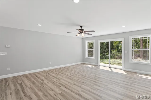 $319,000 | 1122 Redwing Court, Grafton, IL 62037