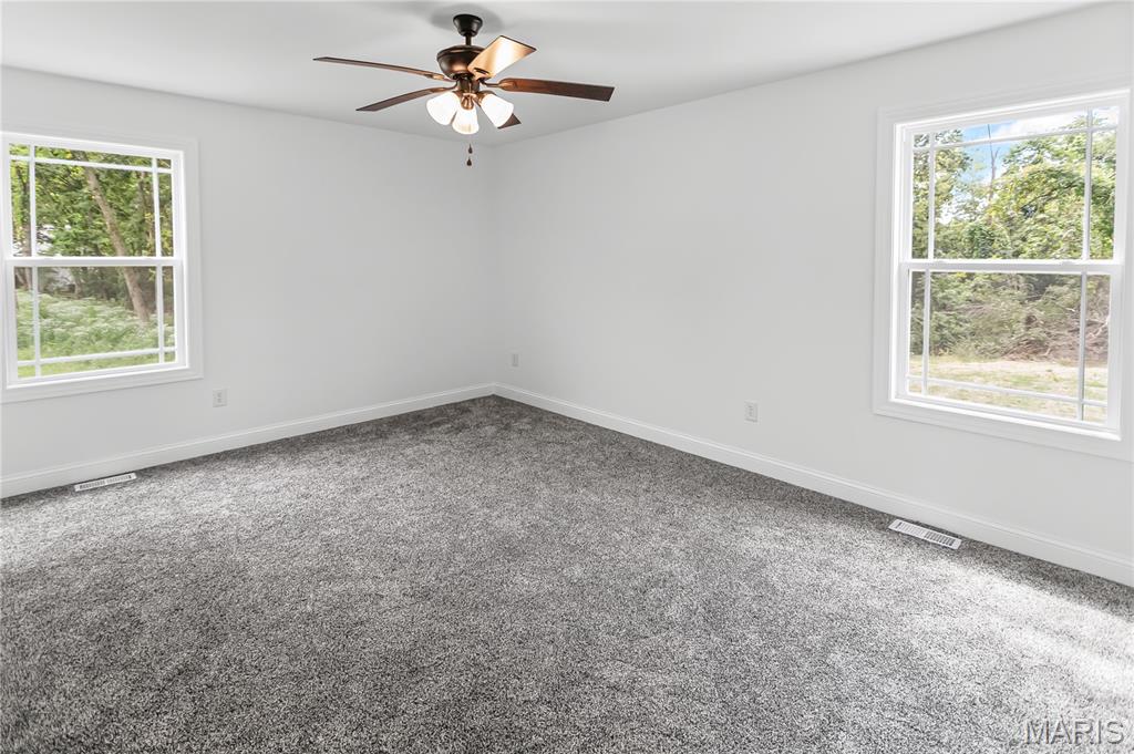 1122 Redwing Court Grafton, IL 62037 - Photo 27 of 39