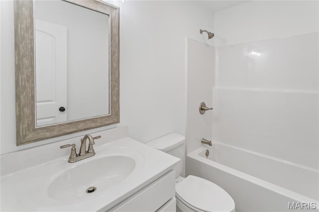 1122 Redwing Court Grafton, IL 62037 - Photo 36 of 39