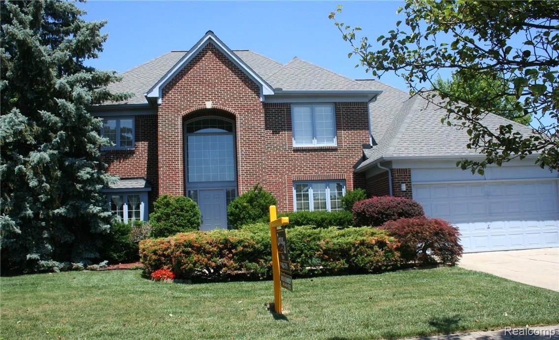 45262 Lothrop Road Canton, MI 48188 - Photo 1 of 50 Impressive 2,677sq,ft. Glengarry Village colonial!