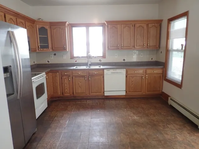 $429,800 | 10 Almont Avenue, Worcester, MA 01604