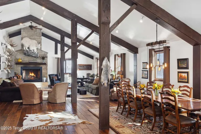 $2,970,000 | 14567 South Us Highway, Bondurant, WY 82922