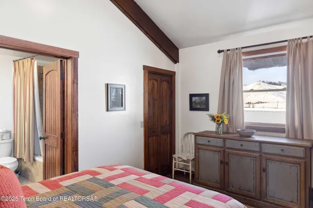 $2,970,000 | 14567 South Us Highway, Bondurant, WY 82922