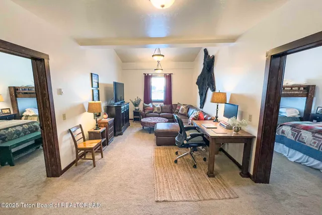 $2,970,000 | 14567 South Us Highway, Bondurant, WY 82922