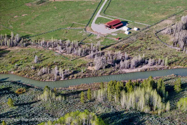 $2,970,000 | 14567 South Us Highway, Bondurant, WY 82922