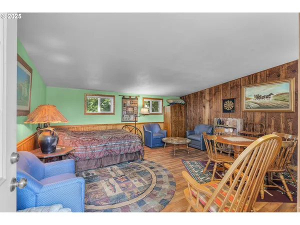 $375,000 | 310 North Canyon Boulevard, John Day, OR 97845