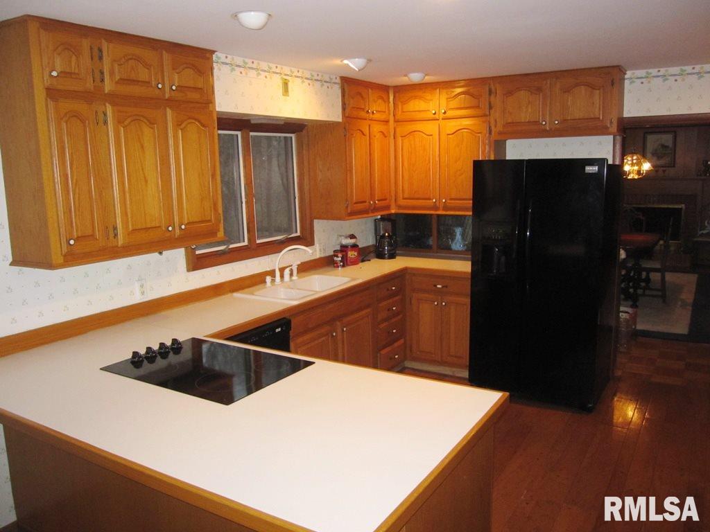 43 Watch Hill Road Rock Island, IL 61201 - Photo 7 of 16 Gallery Image 7