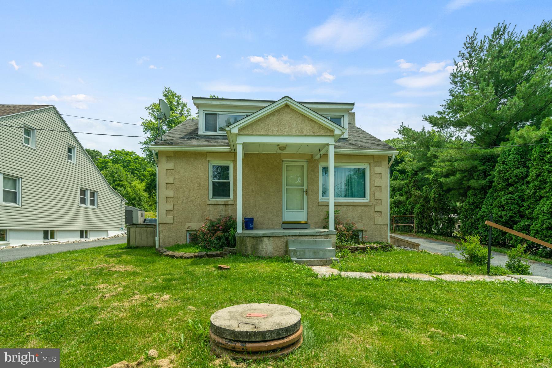 2881 Pricetown Road Temple, PA 19560 - Photo 4 of 31