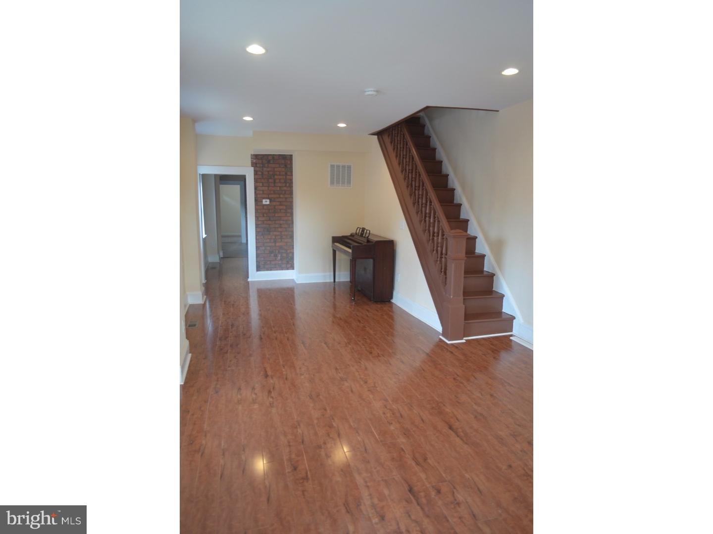 7318 Dungan Road Philadelphia, PA 19111 - Photo 2 of 25 Gallery Image 2