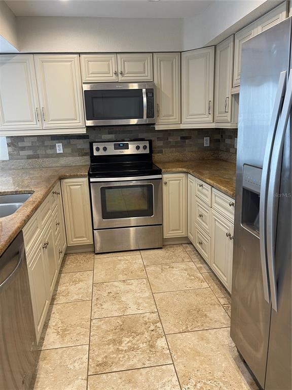 4615 Stonehaven Place New Port Richey, FL 34652 - Photo 4 of 19