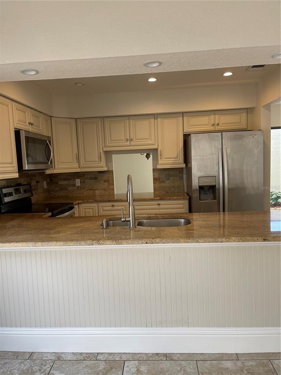 4615 Stonehaven Place New Port Richey, FL 34652 - Photo 5 of 19