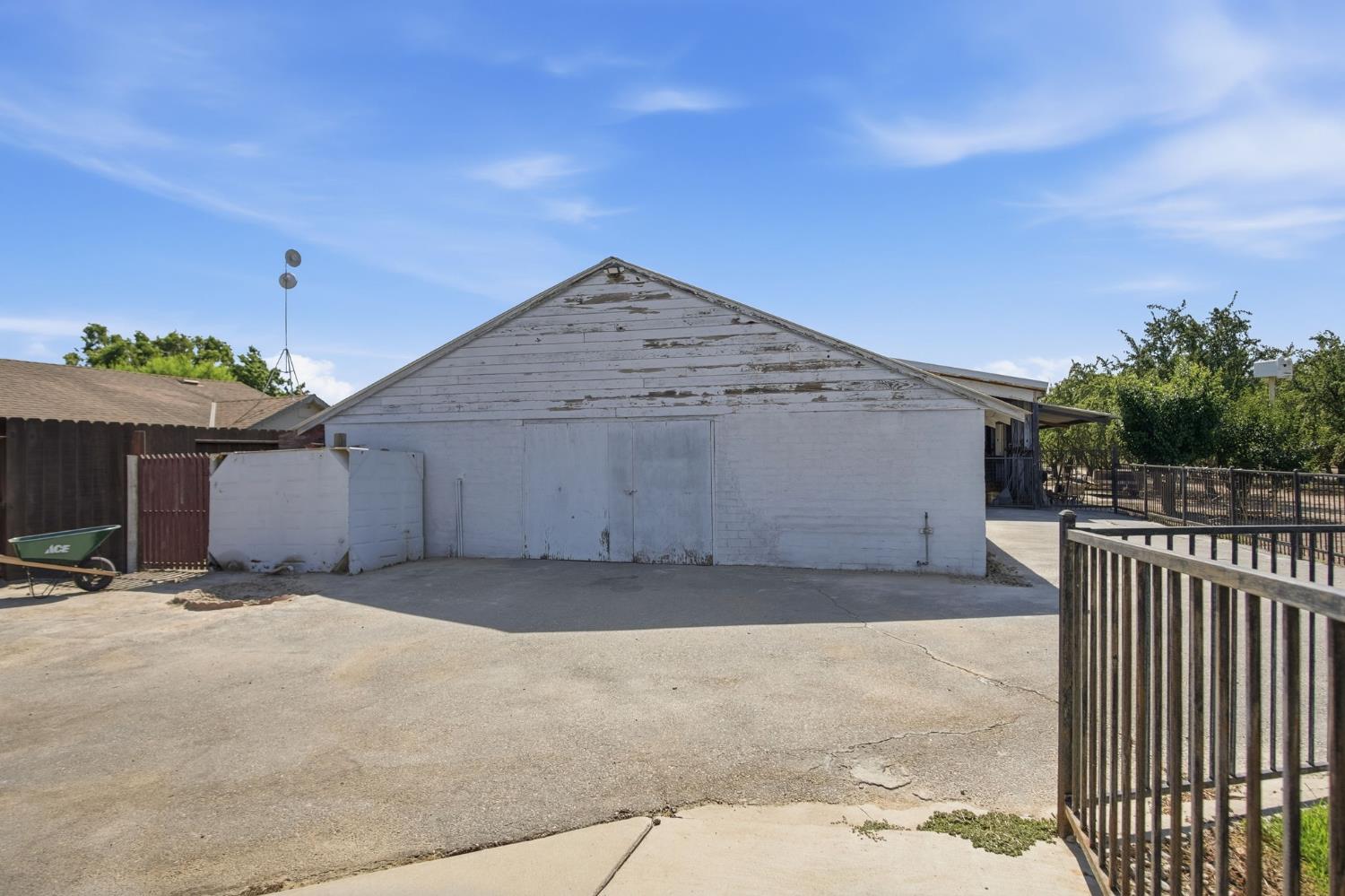 3015 South Waring Road Denair, CA 95316 - Photo 27 of 47