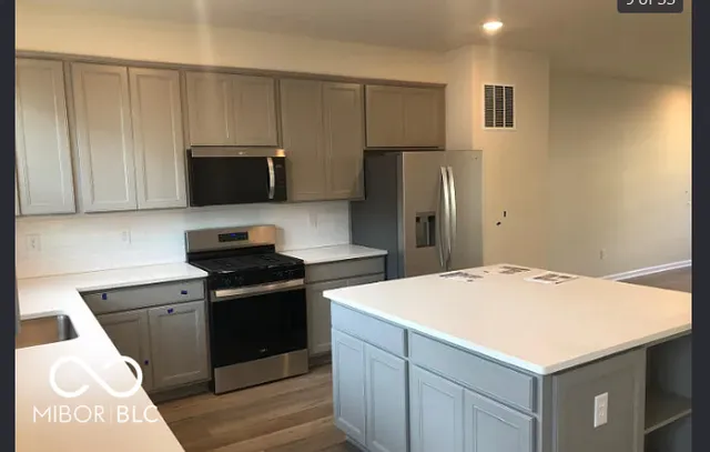 $2,600 | 14573 Elsmere Lane, Carmel, IN 46074