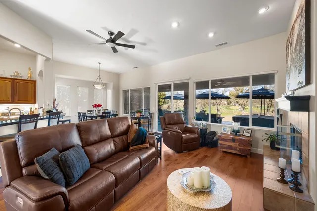 $689,000 | 352 Mitchell Lake Lane, Copperopolis, CA 95228