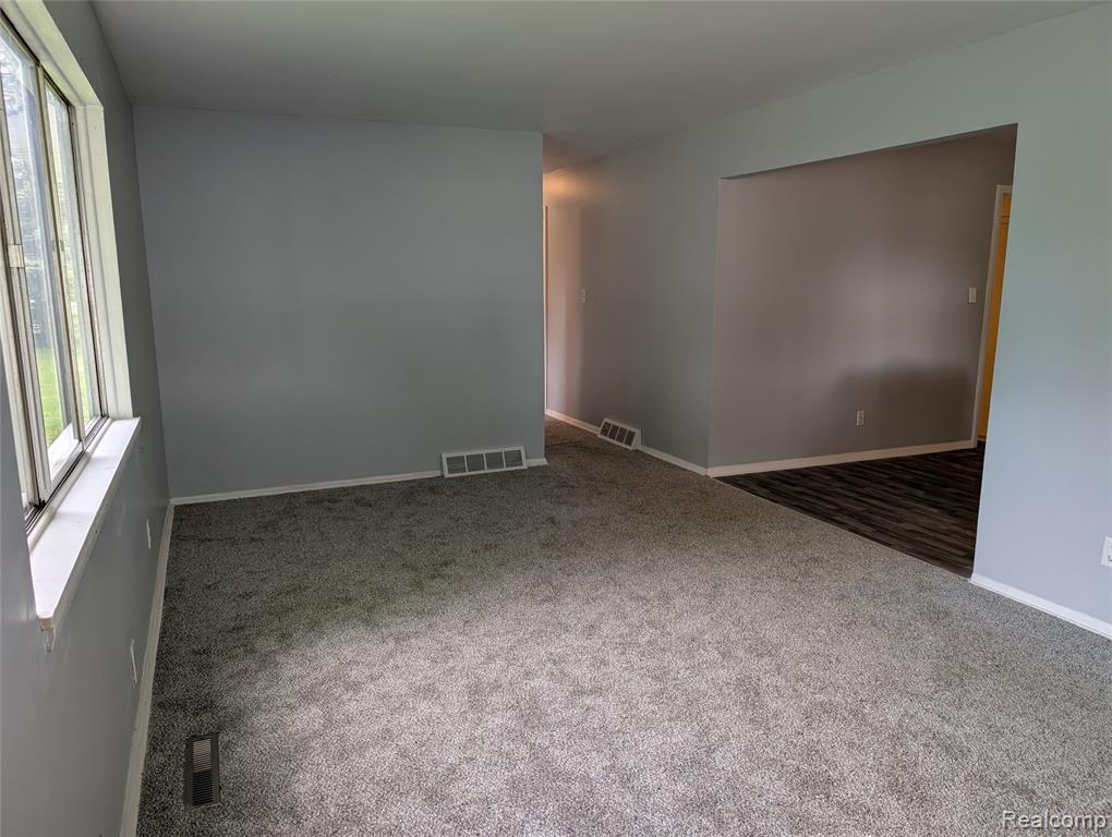 190 West Main Street Sebewaing, MI 48759 - Photo 7 of 25