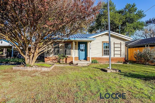 $1,700 | 5916 Norma Drive, Fort Worth, TX 76114