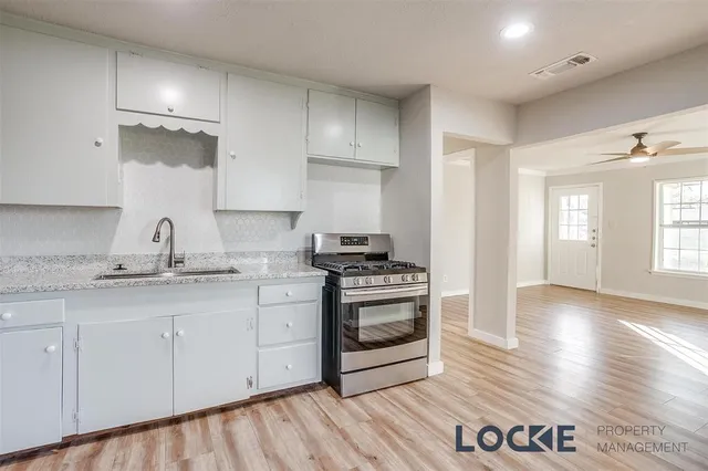 $1,700 | 5916 Norma Drive, Fort Worth, TX 76114