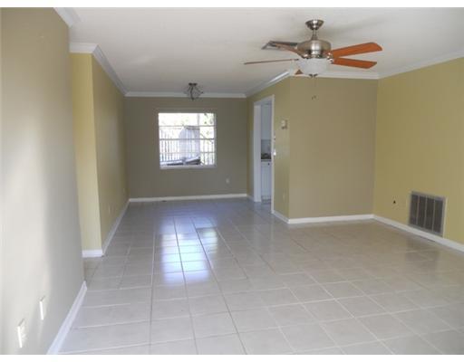 22821 Southwest 65th Boca Raton, FL 33428 - Photo 5 of 9 Additional Photo