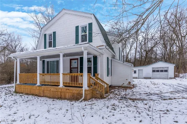 $180,000 | 5910 Chestnut-Ridge Road, Hubbard, OH 44425