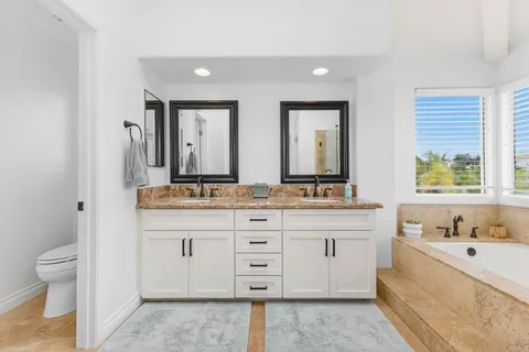 $1,999,900 | 1738 Blackbird Circle, Carlsbad, CA 92011