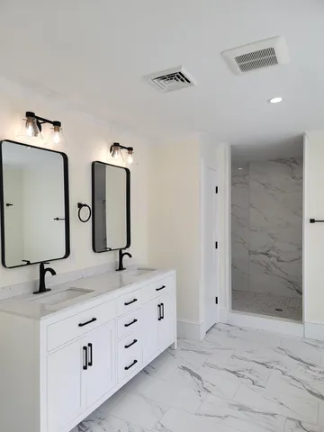 $1,699,900 | 12 Zeland Drive, Dover, NH 03820