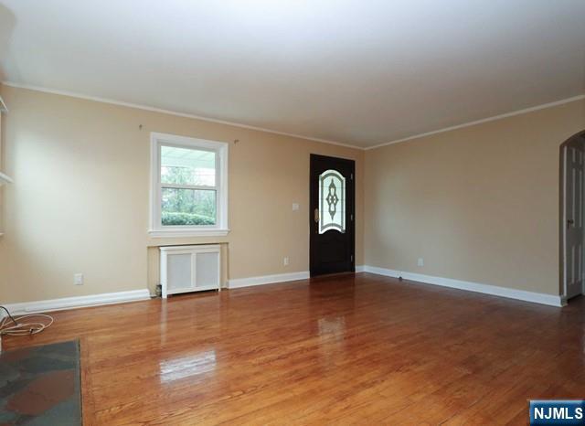 664 Harrington Road Glen Rock, NJ 07452 - Photo 4 of 22