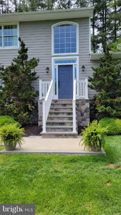 9894 Frederick Road Ellicott City, MD 21042 - Photo 3 of 84 Gallery Image 3
