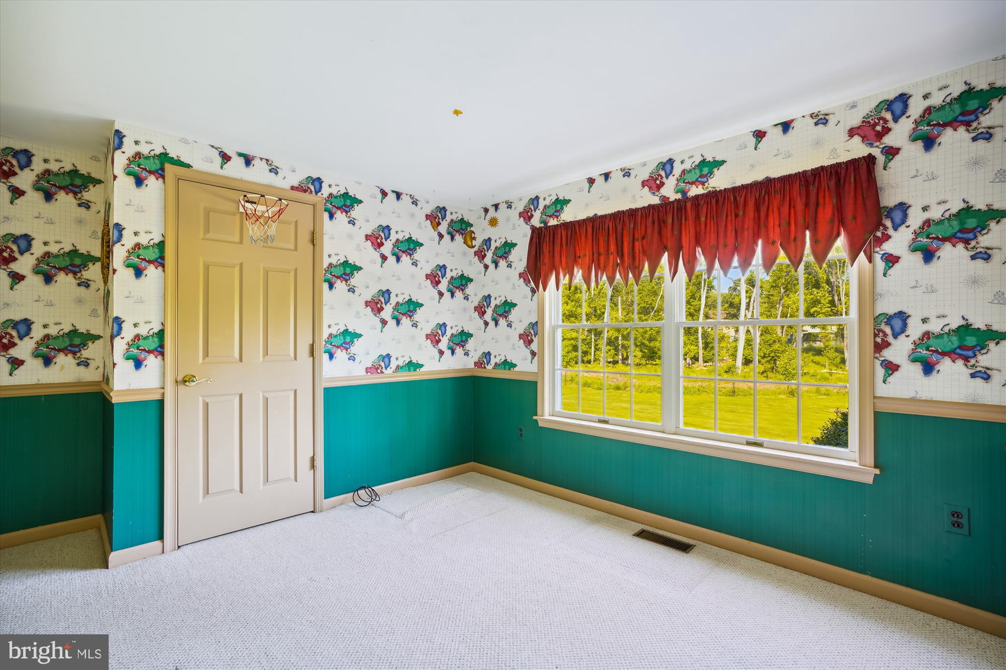 9894 Frederick Road Ellicott City, MD 21042 - Photo 34 of 84 Gallery Image 34