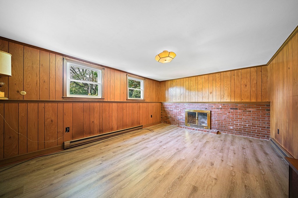 4 Robinwood Road Norwood, MA 02062 - Photo 20 of 36 Gallery Image 20
