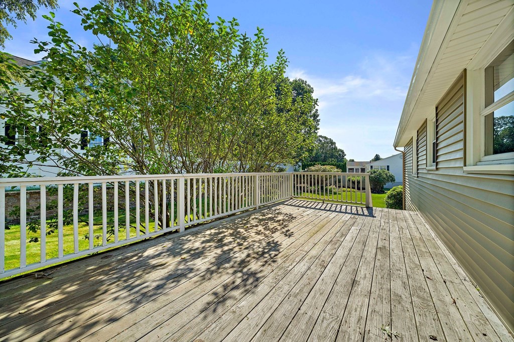 4 Robinwood Road Norwood, MA 02062 - Photo 27 of 36 Gallery Image 27