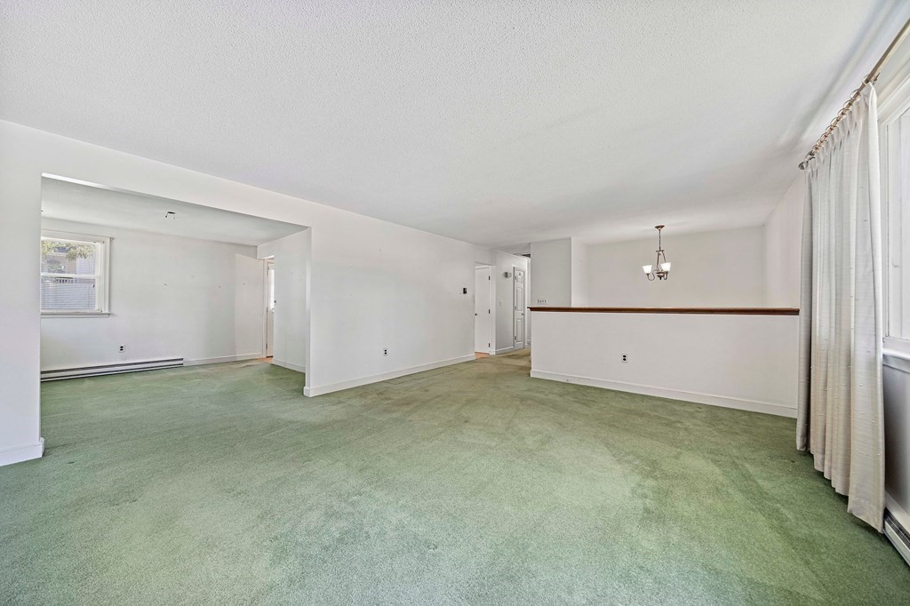 4 Robinwood Road Norwood, MA 02062 - Photo 7 of 36 Gallery Image 7