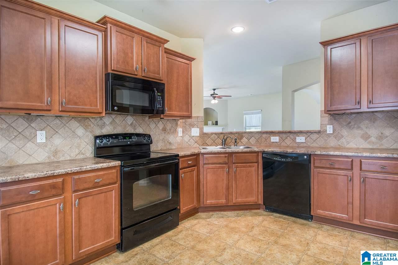 186 Oakwell Street Calera, AL 35040 - Photo 13 of 28