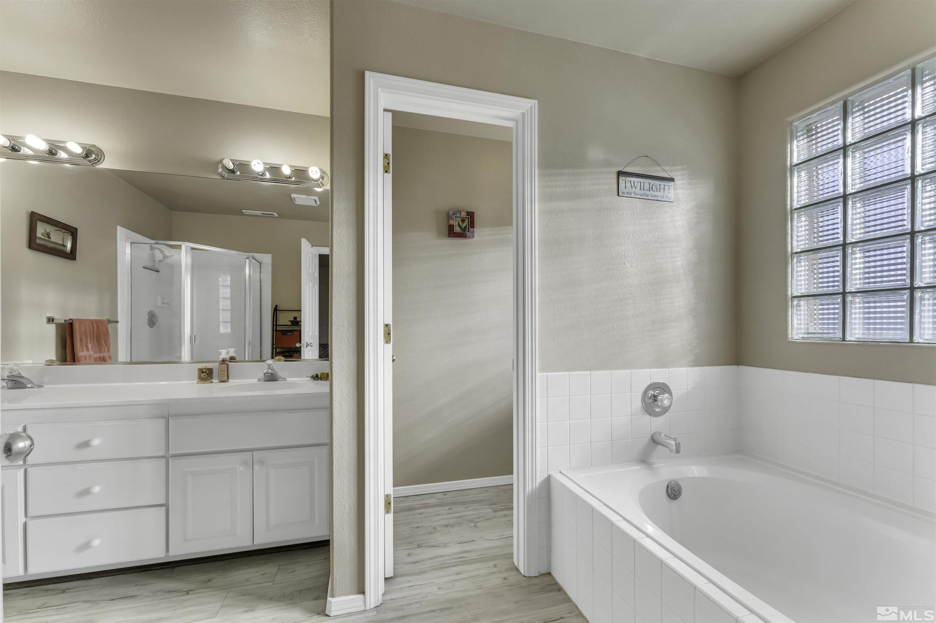 4040 South Westpoint Drive Reno, NV 89509 - Photo 18 of 30 Photo 22
