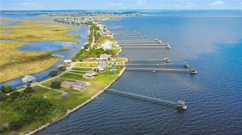 $590,000 | 350 Carr Drive, Slidell, LA 70458