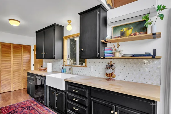 $875,000 | 26870 Robin Drive, Idyllwild, CA 92549